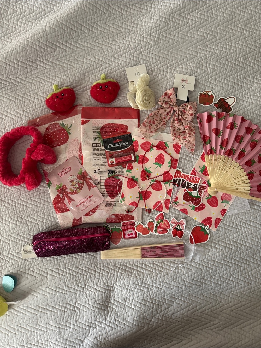 Claire's Strawberry-Themed Accessory Set in Bright Pink & Red
